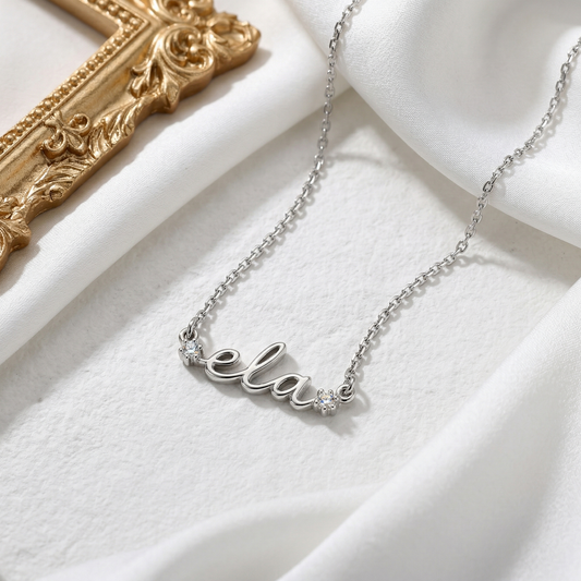 Laboratuvar Pırlantalı İsimli Kolye - 3 Harf